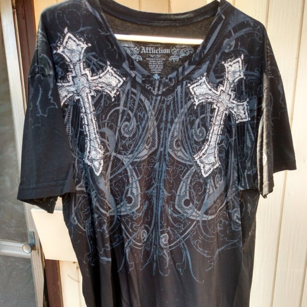 VTG Y2K Affliction Big Angel Wings Cross Graphic T Shirt 2XL USA RN 121825